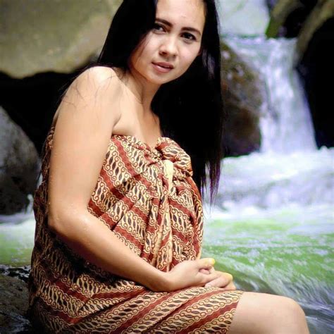 mertua bugil|bokep ibu mertua di perkosa indo